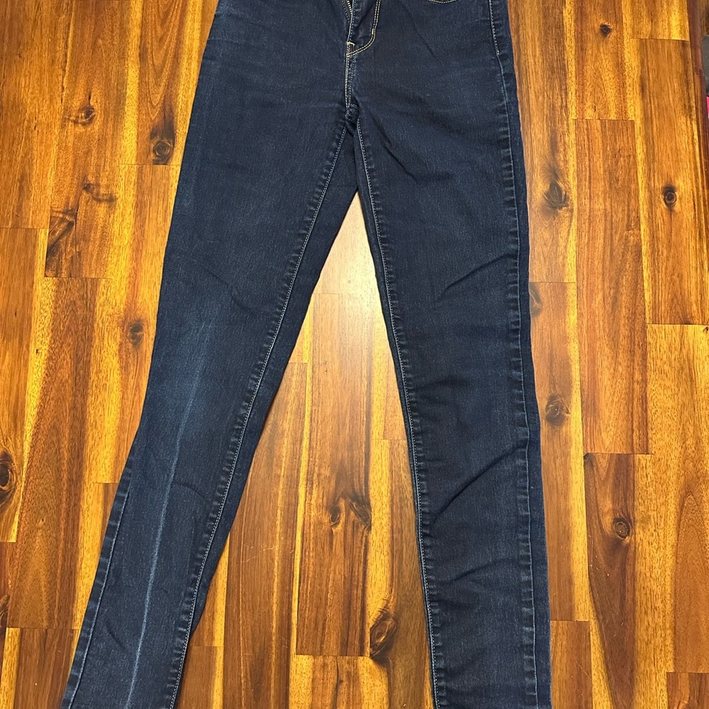 Levi's Dark Blue Women's Skinny Jeans